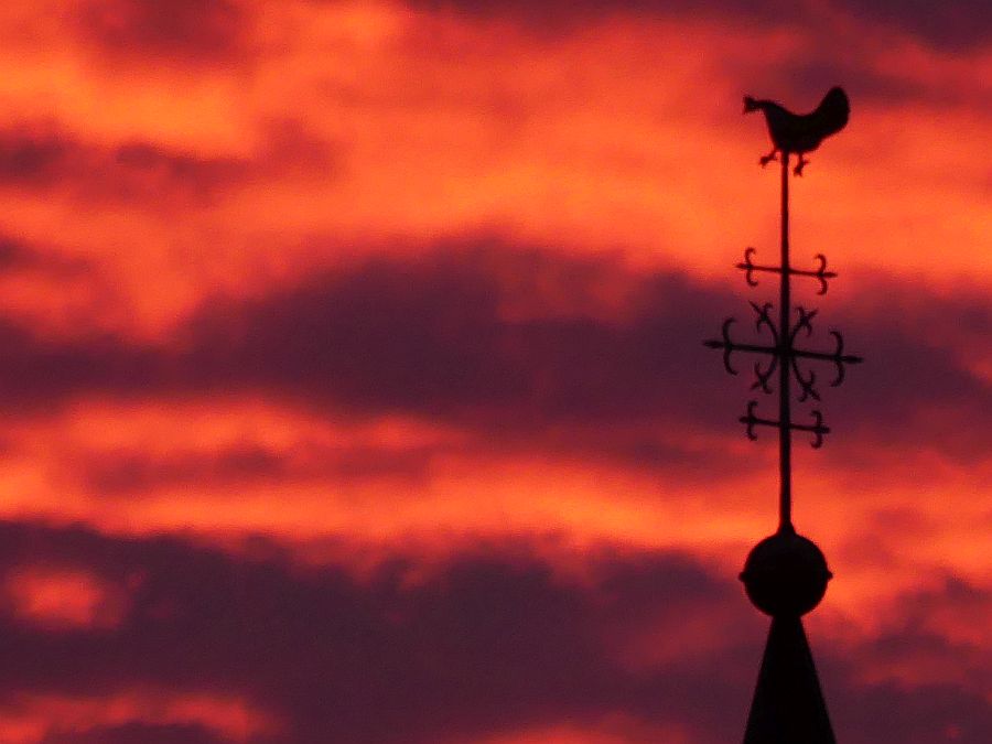 Alte St. Alexanderkirche Wallenhorst vor Sonnenuntergang